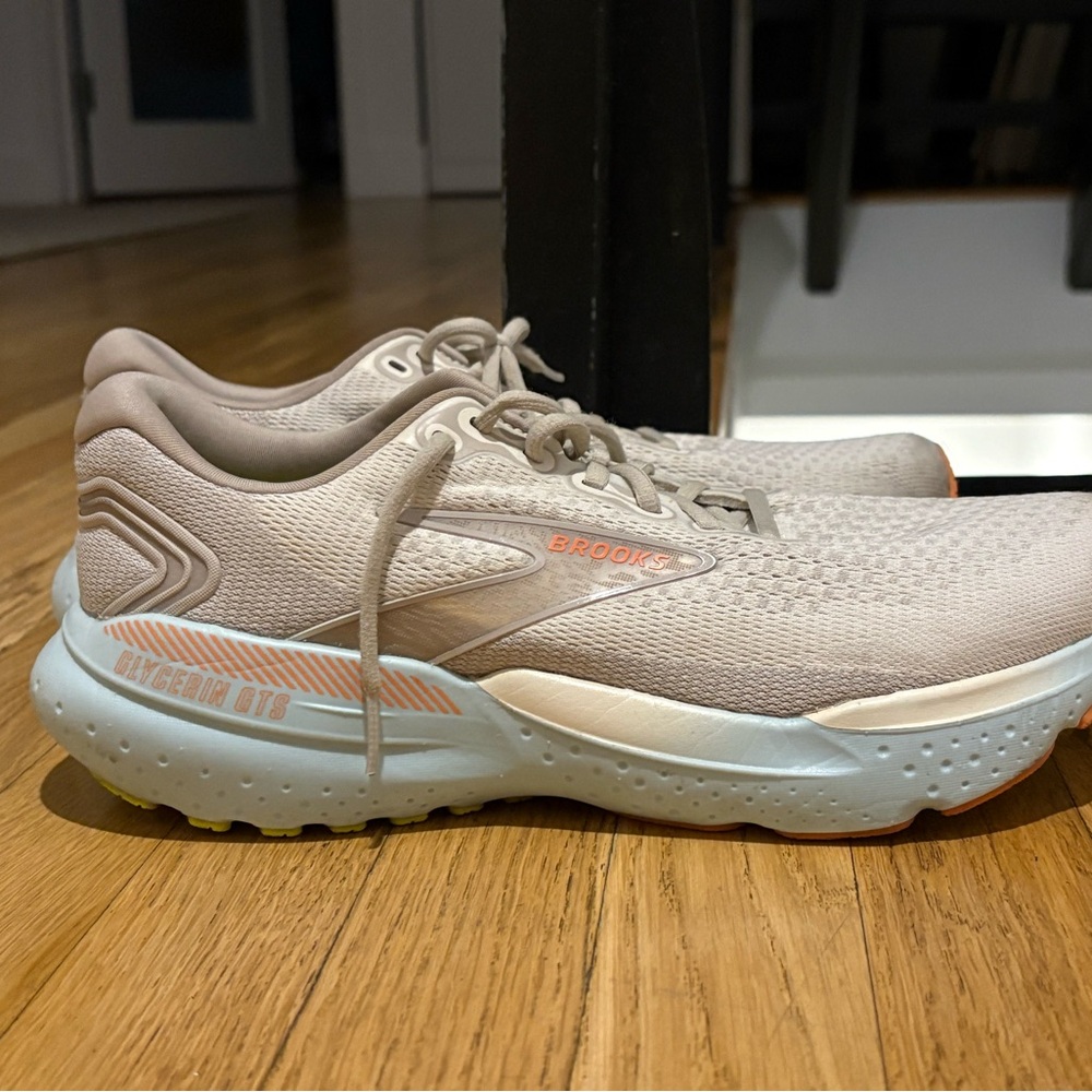 Brooks Women's Glycerin GTS women’s 11 / 43